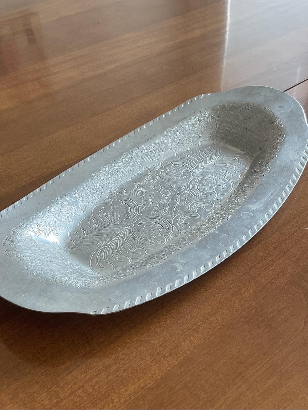 VTG Hammered Aluminum Bread Tray